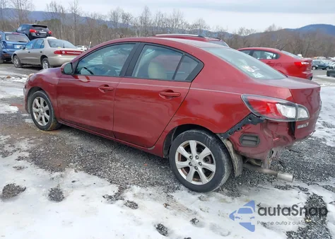 2011 Mazda Mazda3 I Touring из США, поврежденный, VIN JM1BL1VF8B1901052